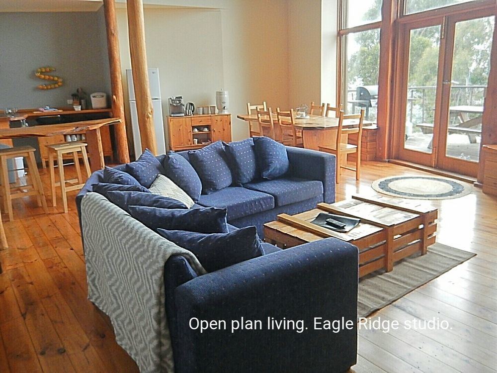 Peppermint Ridge Retreat Hotel Woodbridge Buitenkant foto