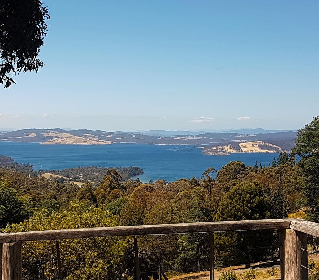 Peppermint Ridge Retreat Hotel Woodbridge Buitenkant foto